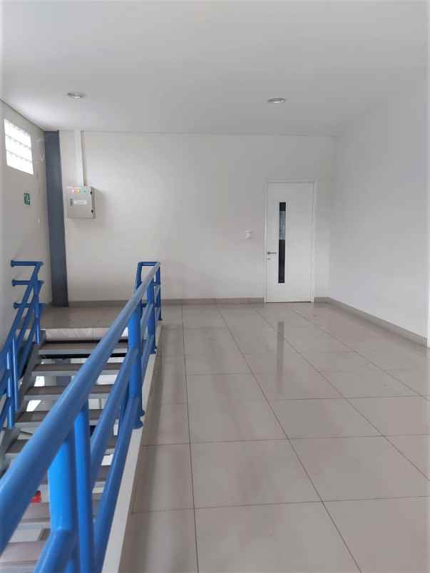 dijual ruko gudang kantor kawasan industri mm2100