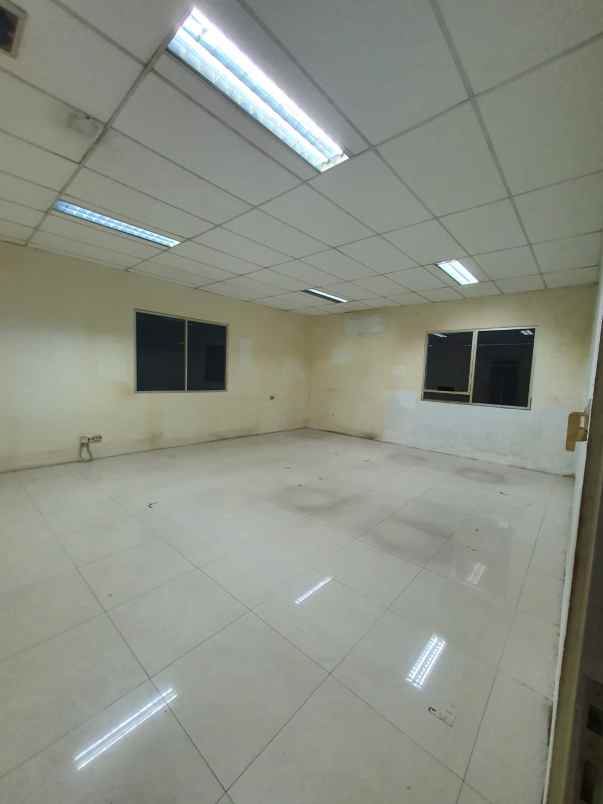 dijual ruko gudang kantor kawasan jiep