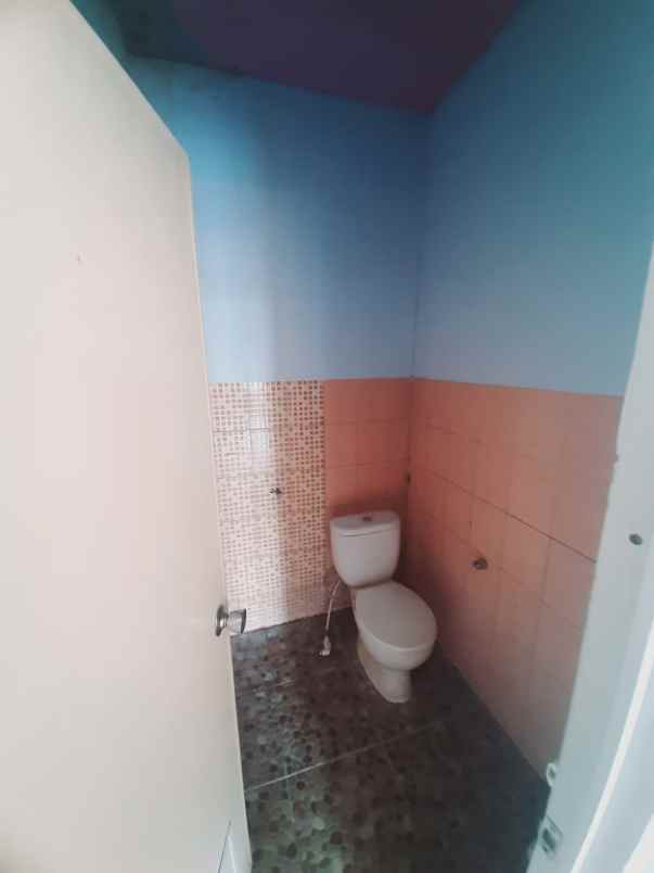 dijual ruko gudang kantor pasar ngaliyan