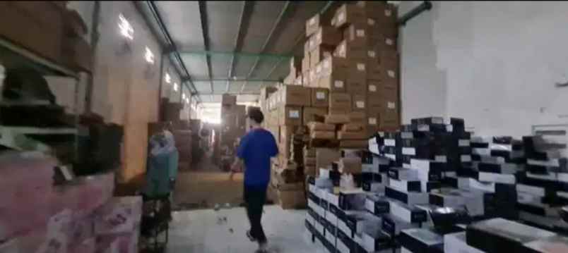 dijual ruko gudang kantor pergudangan sentra kosambi