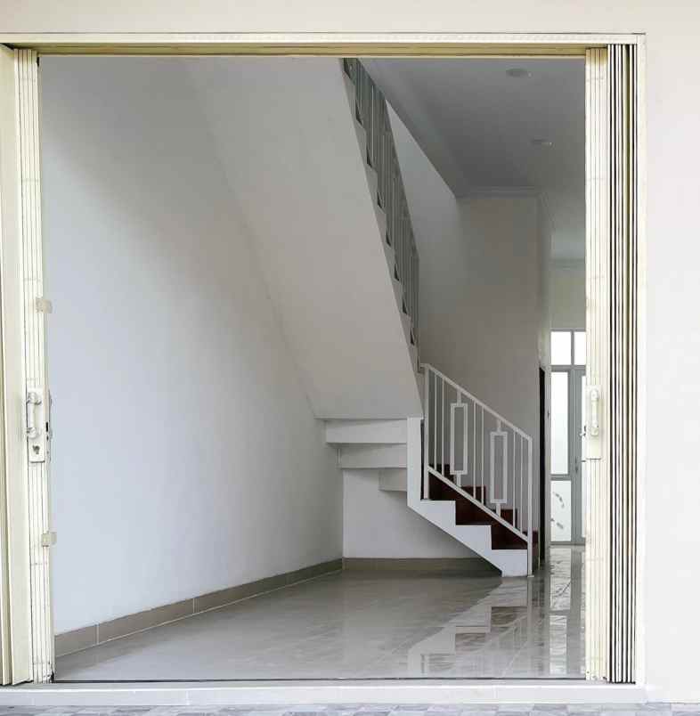 dijual ruko gudang kantor pup sektor 5