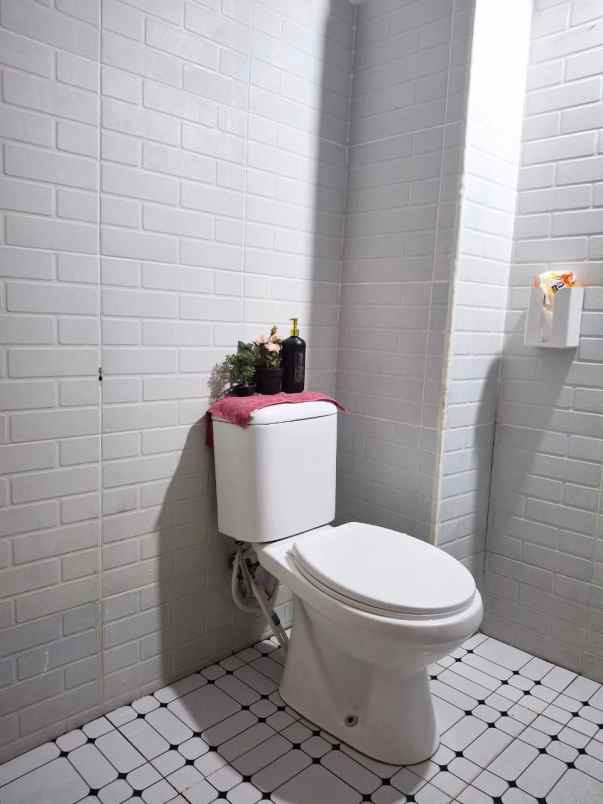 dijual ruko gudang kantor rukan san milano kalideres