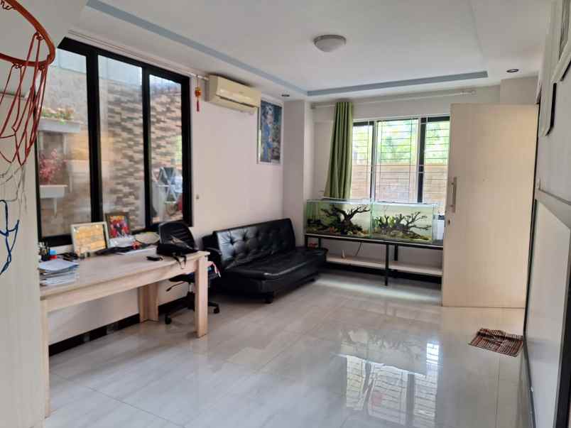 dijual ruko gudang kantor taman palem lestari