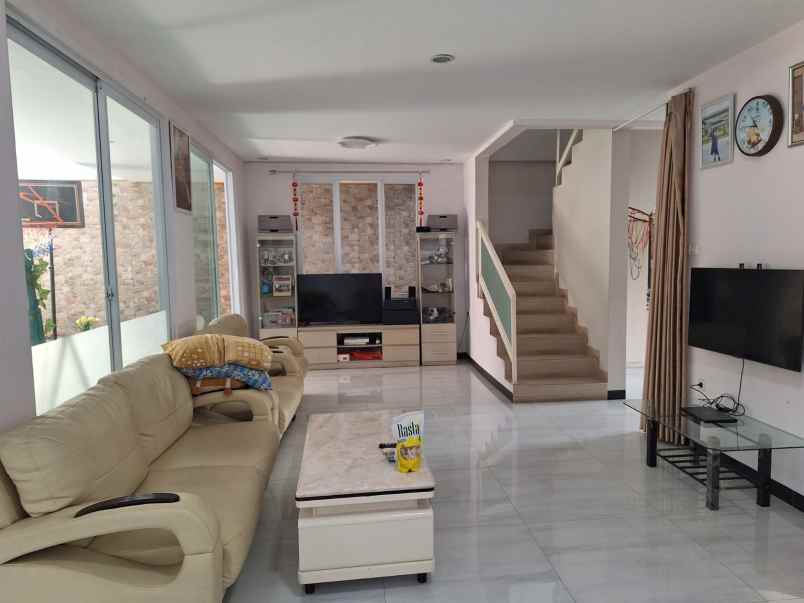 dijual ruko gudang kantor taman palem lestari