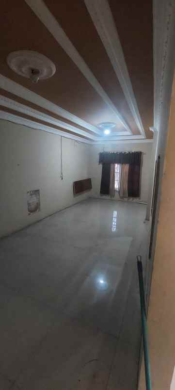 dijual rumah 2 lantai dekat rumah sakit di pengasinan