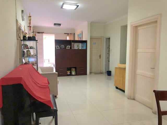 dijual rumah araya