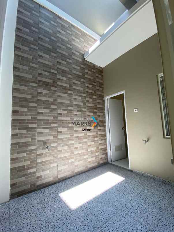 dijual rumah baru gress nirwana executive siap huni