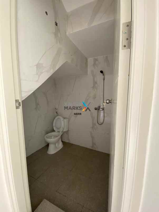 dijual rumah baru gress nirwana executive siap huni