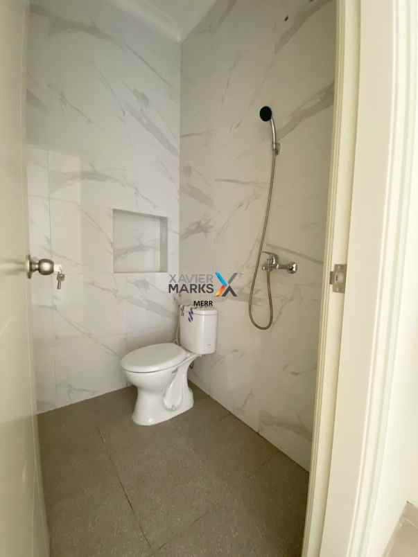 dijual rumah baru gress nirwana executive siap huni