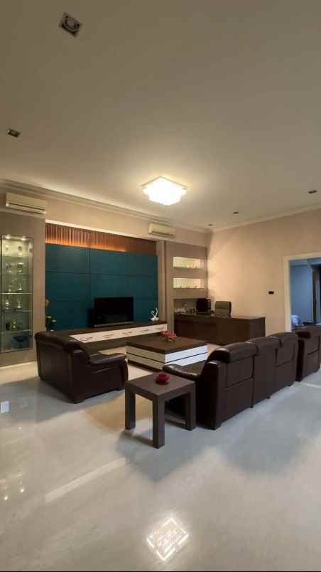 dijual rumah bukit golf international