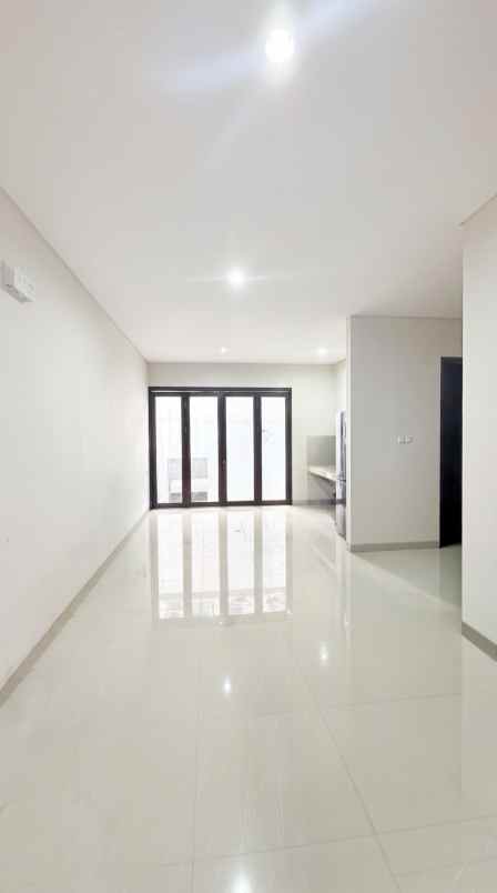 dijual rumah bukit golf riverside cibubur