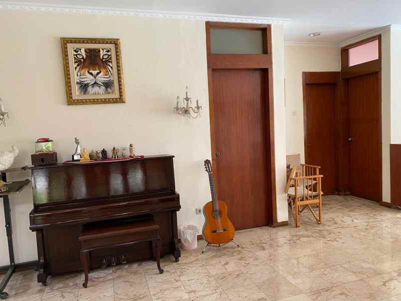 dijual rumah caringin timur cilandak