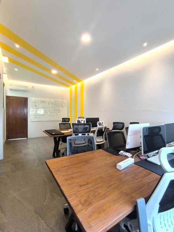 dijual rumah cempaka baru kemayaron