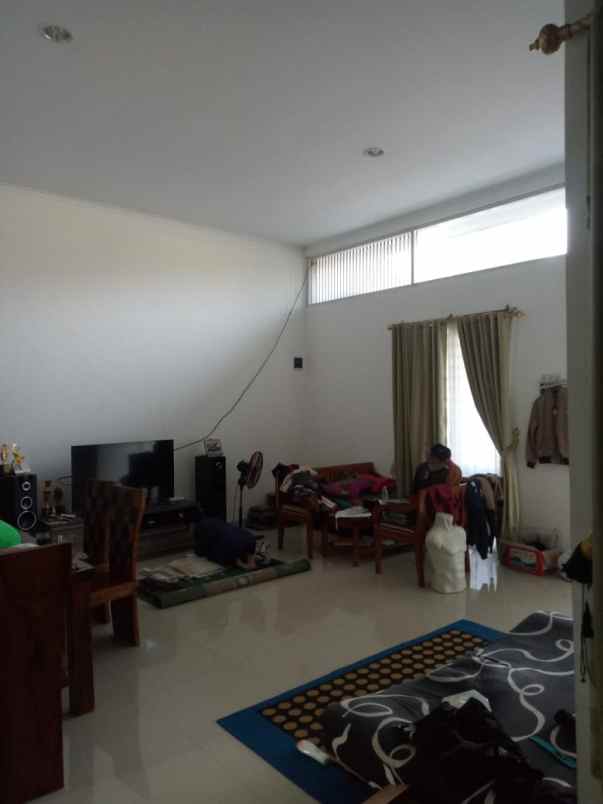 dijual rumah cherryfield cluster calosa