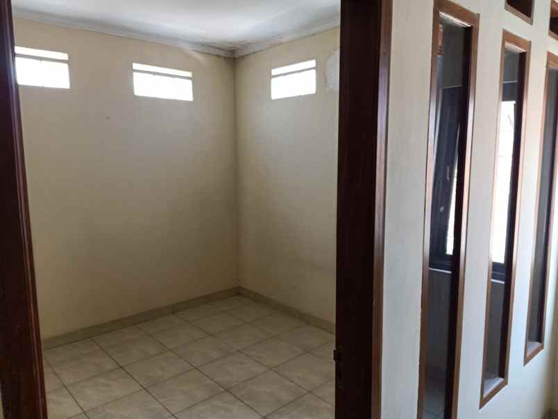 dijual rumah cijambe ujungberung kota