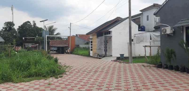 dijual rumah cikaret bogor selatan