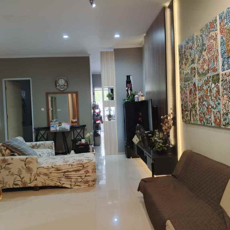 dijual rumah cinere depok kota depok