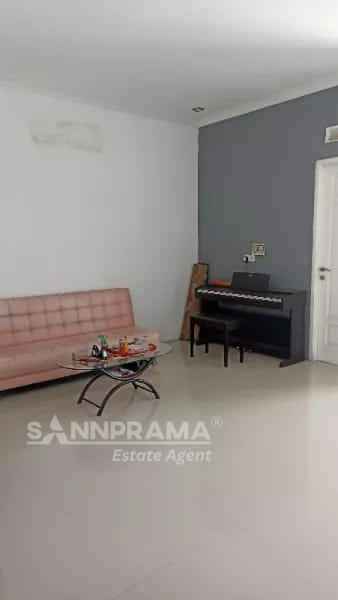 dijual rumah cipayung