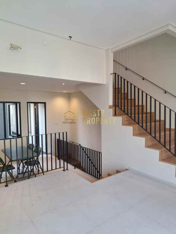 dijual rumah cipedak kec jagakarsa kota