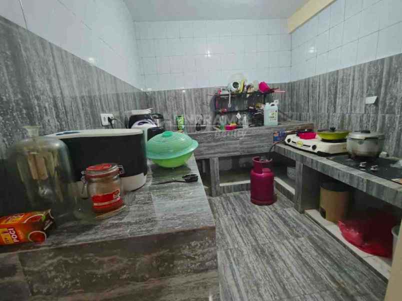 dijual rumah cisalak