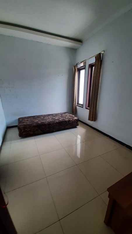 dijual rumah cisaranten kulon arcamanik