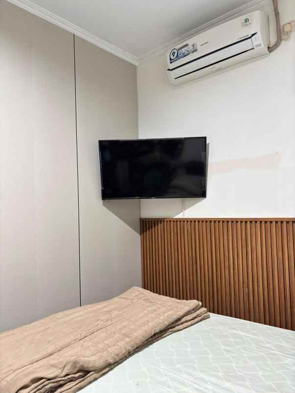 dijual rumah citra garden bmw