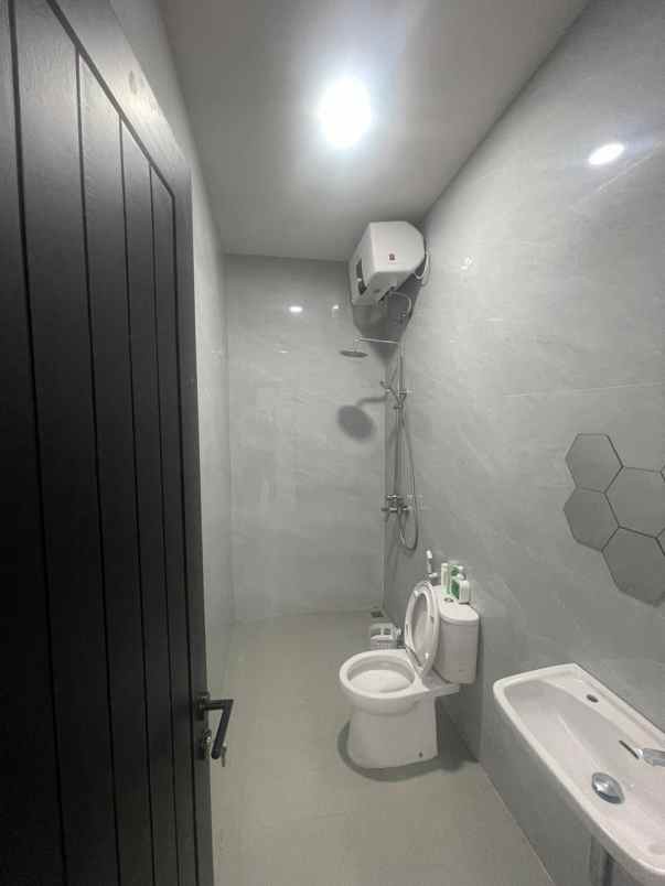 dijual rumah citraland cibubur