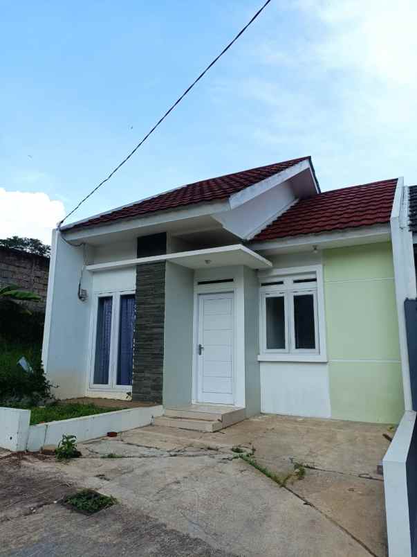 dijual rumah ciwaru ujungberung bandung