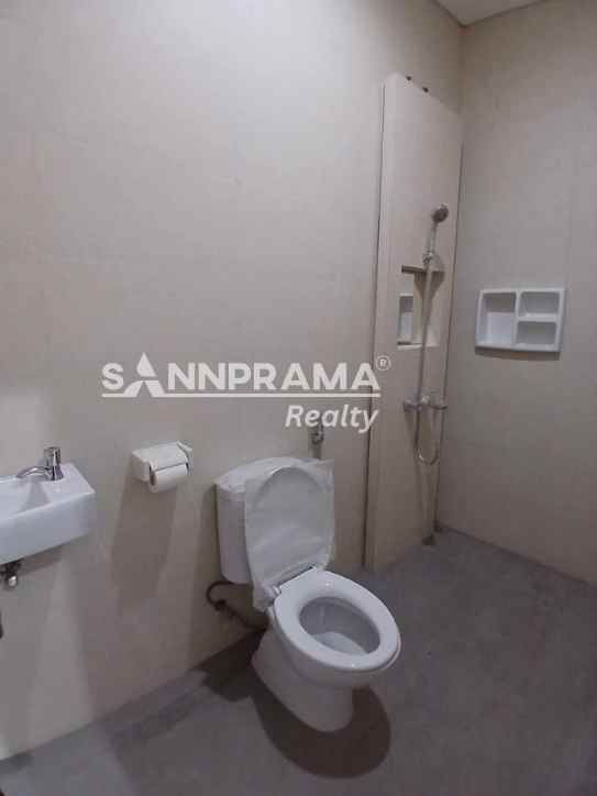 dijual rumah cluster 2 lantai dekat pintu tol sawangan