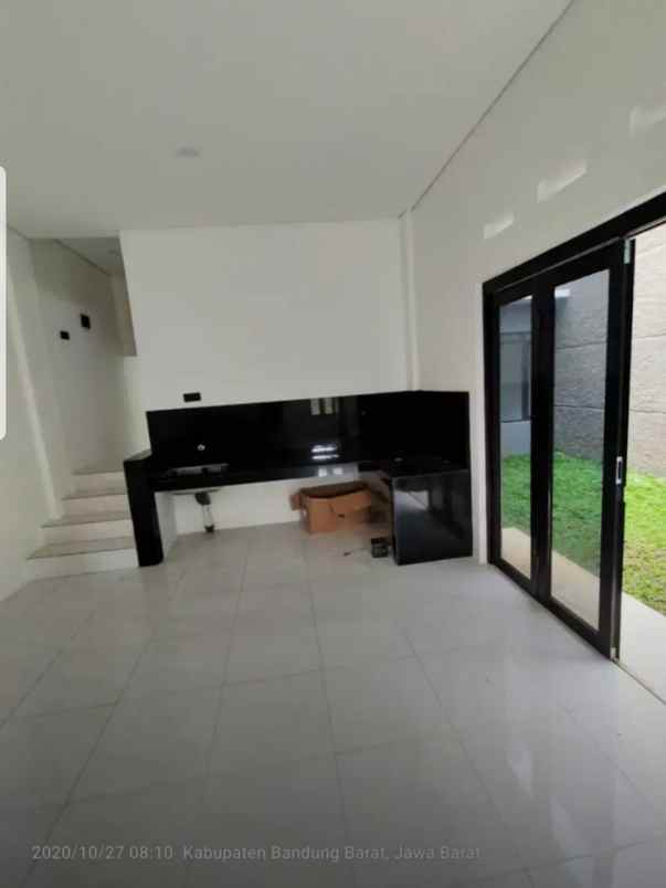 dijual rumah cluster cilame permai