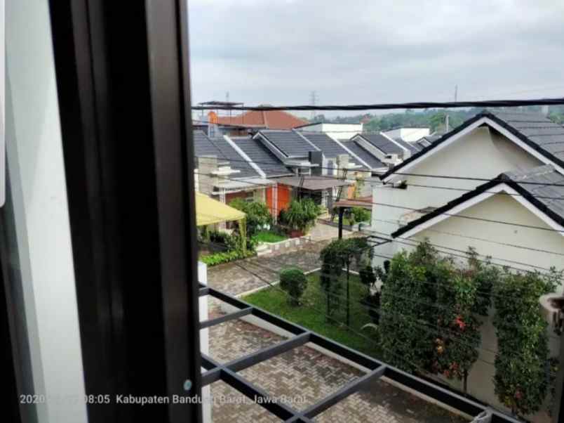 dijual rumah cluster cilame permai