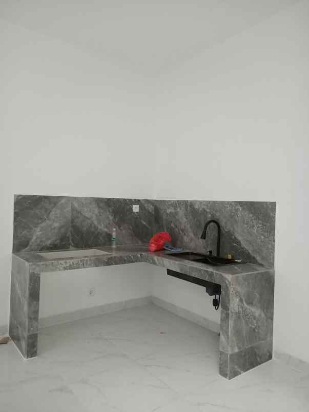 dijual rumah cluster ifolia kota