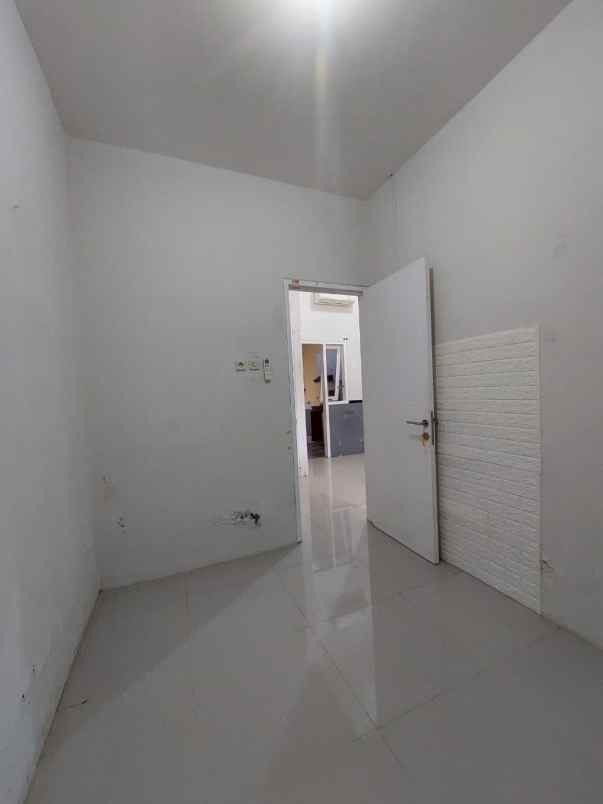 dijual rumah cluster pesona rorotan