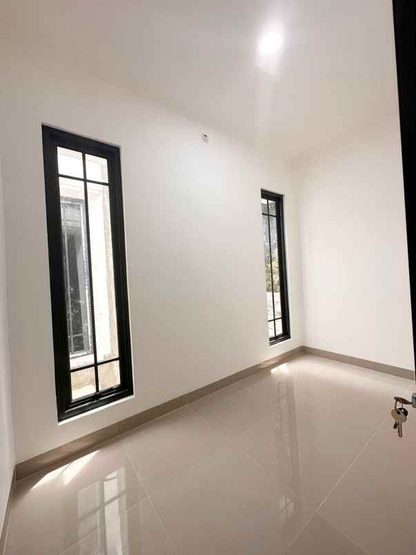 dijual rumah condet batu ampar kramatjati