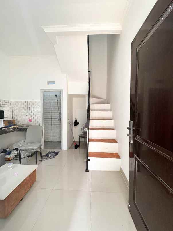 dijual rumah condet batu ampar kramatjati