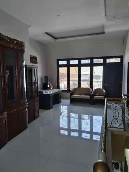 dijual rumah dharmahusada mas