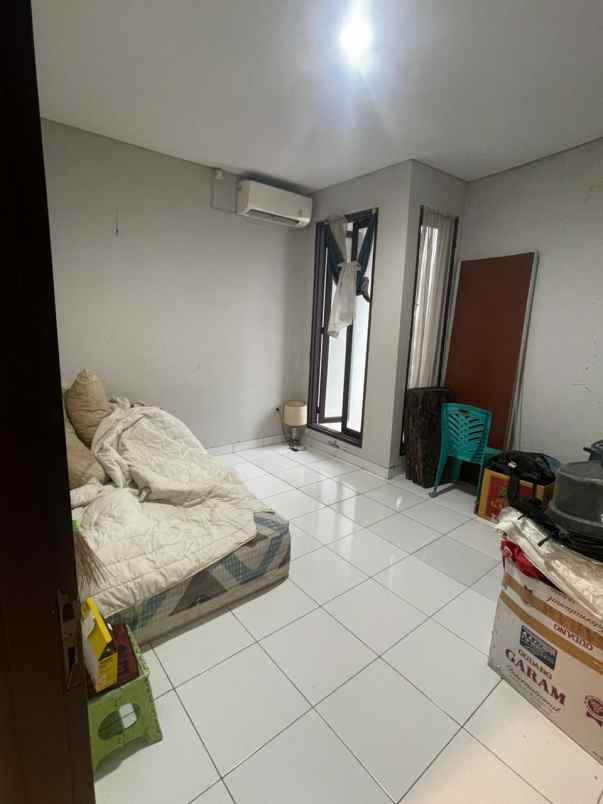 dijual rumah di citra gran cibubur