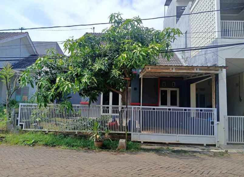 dijual rumah di cluster permata tembalang semarang
