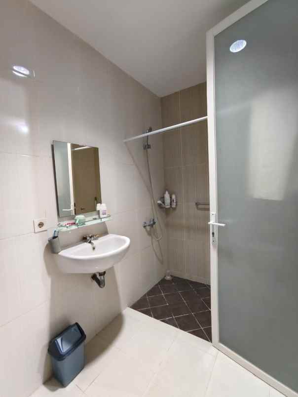 dijual rumah forest mansion