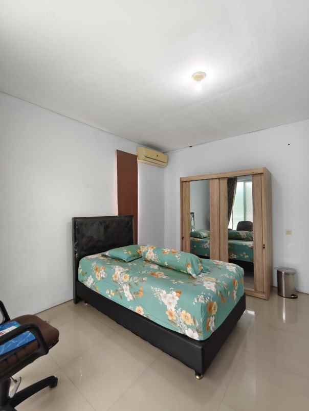 dijual rumah forest mansion