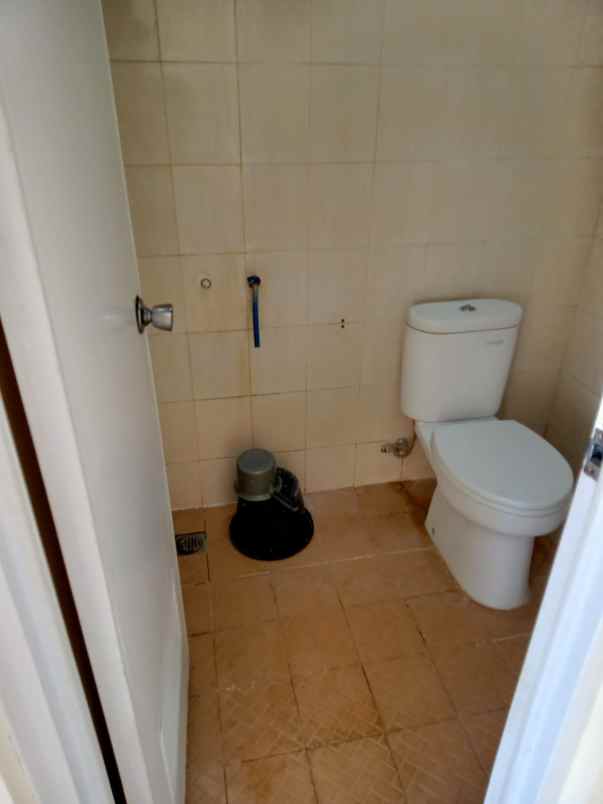 dijual rumah grafika banyumanik semarang