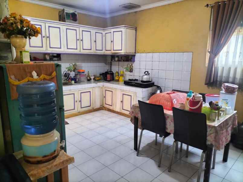 dijual rumah graha harapan bumyagara