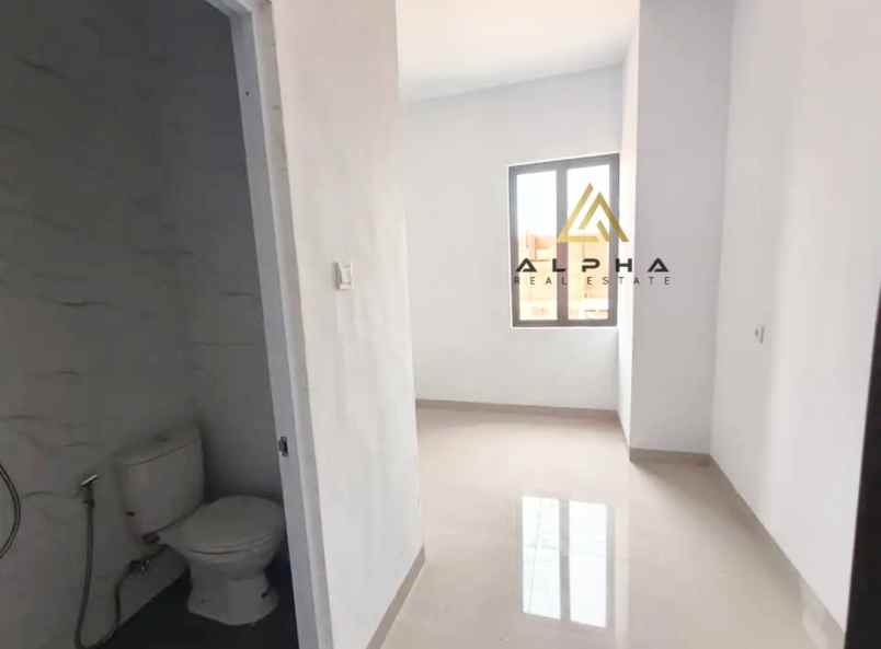 dijual rumah grand mansion