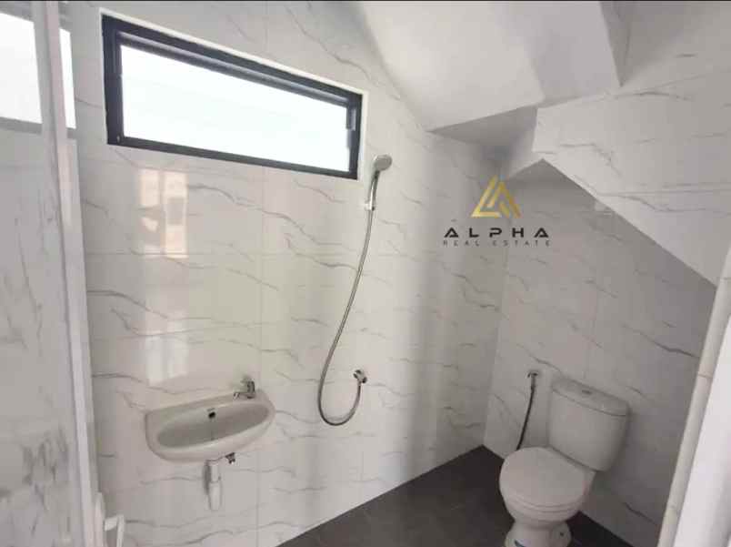 dijual rumah grand mansion