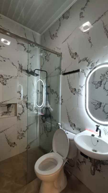 dijual rumah green galaxy residence