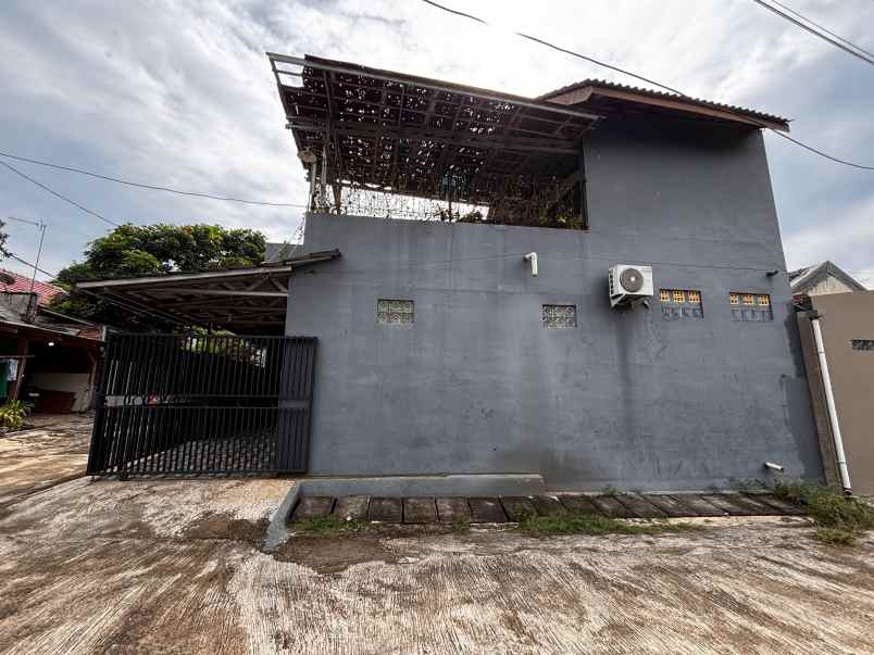 dijual rumah griya ciwangi