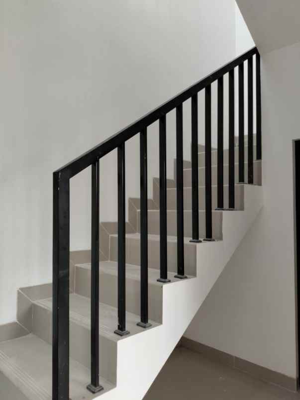 dijual rumah gunung batu kota bogor