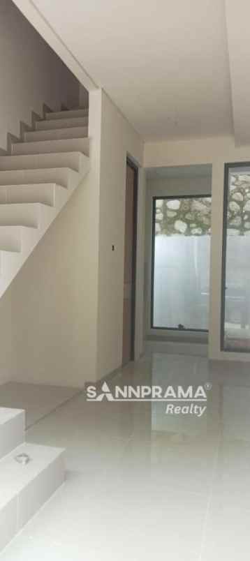 dijual rumah gunung putri bogor