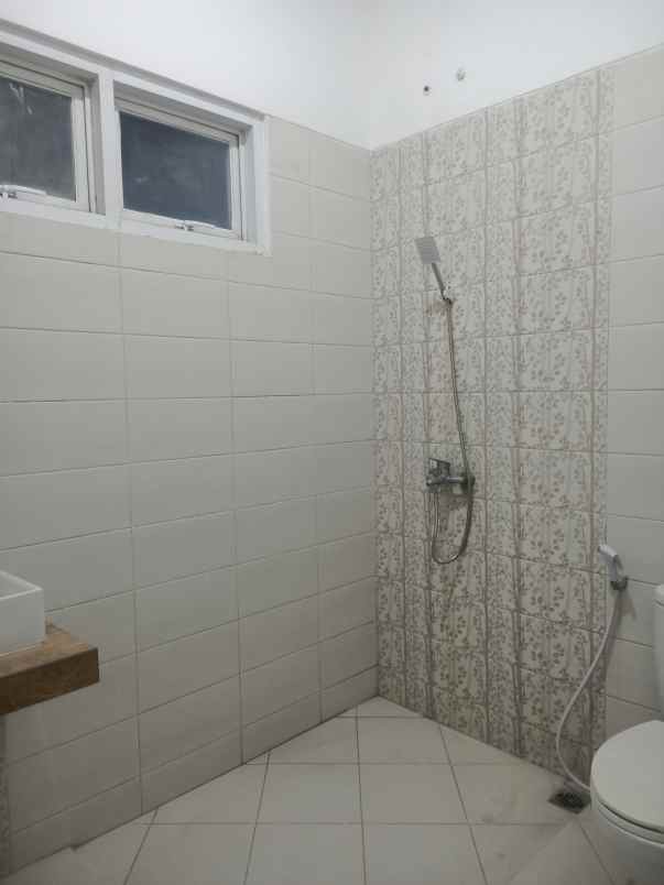 dijual rumah imperial gading jakarta utara