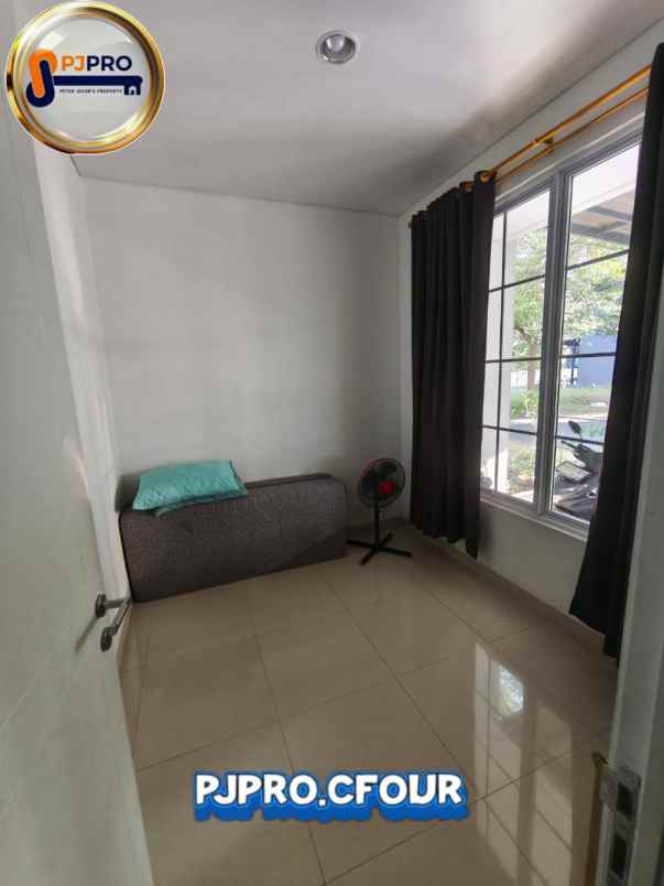 dijual rumah jakarta garden city